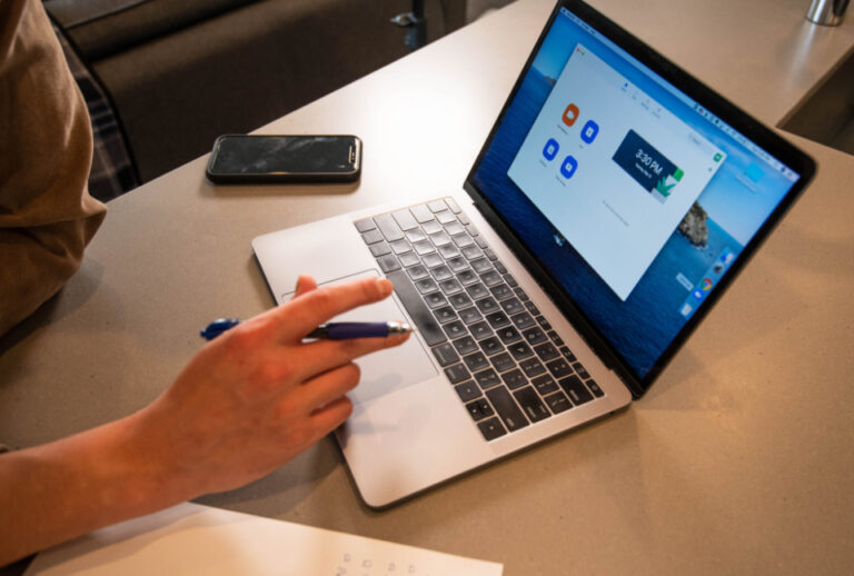 laptop-work